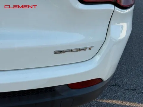 More photos of 2019 Jeep Compass Sport at Clement Chrysler Dodge Jeep Ram Columbia, IL