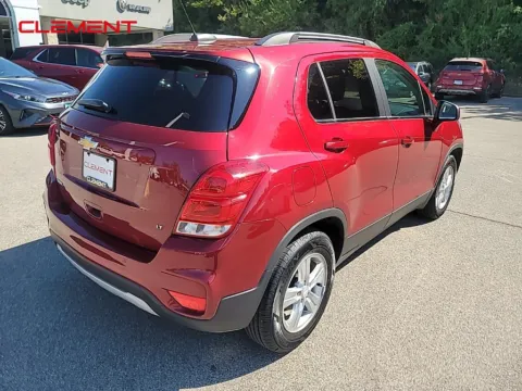 More photos of 2019 Chevrolet Trax LT at Clement Chrysler Dodge Jeep Ram Columbia, IL