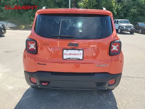 More photos of 2016 Jeep Renegade Trailhawk at Clement Chrysler Dodge Jeep Ram Columbia, IL