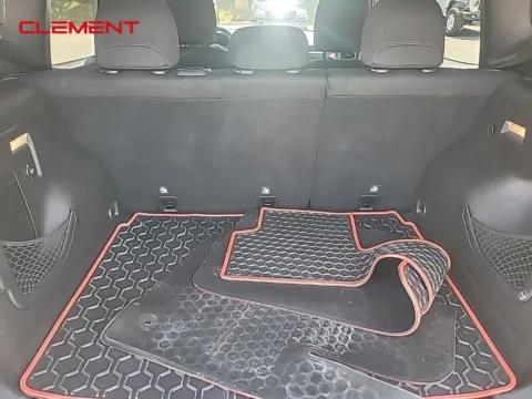 More photos of 2016 Jeep Renegade Trailhawk at Clement Chrysler Dodge Jeep Ram Columbia, IL