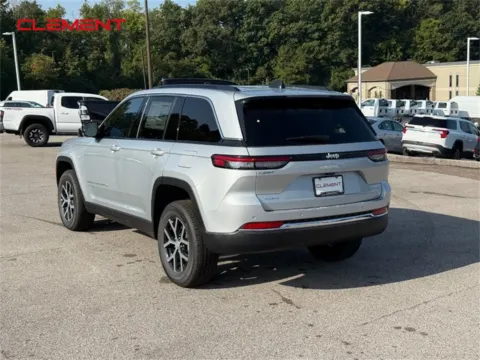 Another view of 2025 Jeep Grand Cherokee Limited for sale in Columbia, IL at Clement Chrysler Dodge Jeep Ram Columbia
