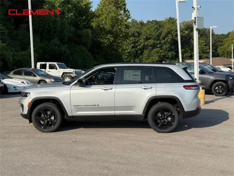 Photos of 2025 Jeep Grand Cherokee Altitude X for sale in Columbia, IL at Clement Chrysler Dodge Jeep Ram Columbia