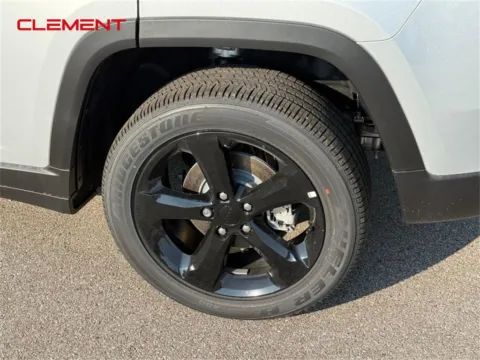 More photos of 2025 Jeep Grand Cherokee Altitude X at Clement Chrysler Dodge Jeep Ram Columbia, IL
