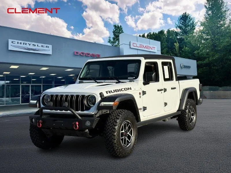 White 2024 Jeep Gladiator Rubicon for sale in Columbia, IL