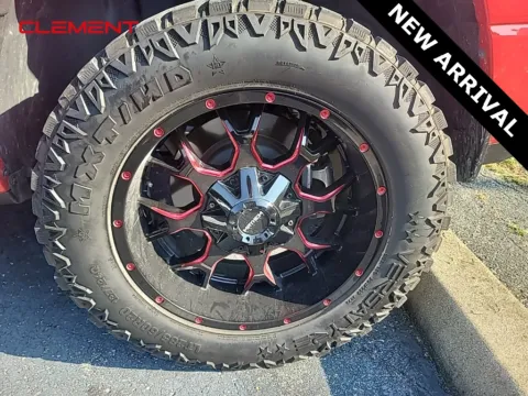 More photos of 2023 Ram 1500 Big Horn/Lone Star at Clement Chrysler Dodge Jeep Ram Columbia, IL
