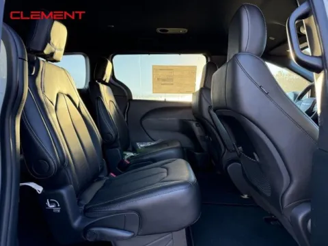 More photos of 2026 Chrysler Voyager LX at Clement Chrysler Dodge Jeep Ram Columbia, IL