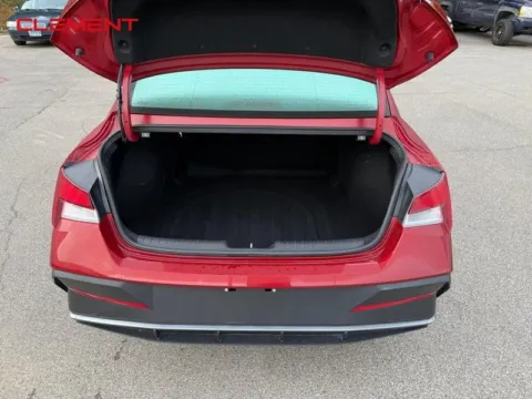 More photos of 2024 Hyundai Elantra SEL at Clement Chrysler Dodge Jeep Ram Columbia, IL