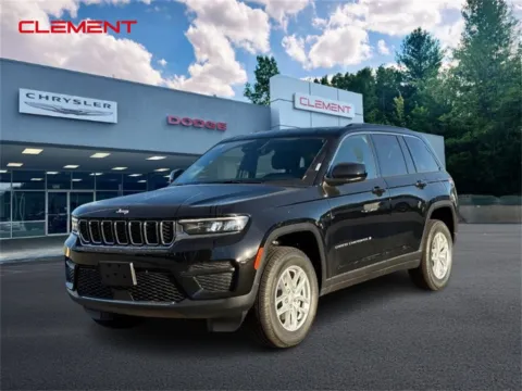 Black 2025 Jeep Grand Cherokee Laredo X for sale in Columbia, IL