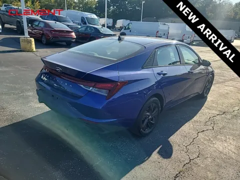 Photos of 2022 Hyundai Elantra SEL for sale in Columbia, IL at Clement Chrysler Dodge Jeep Ram Columbia