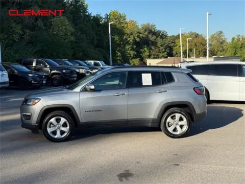 Photos of 2019 Jeep Compass Latitude for sale in Columbia, IL at Clement Chrysler Dodge Jeep Ram Columbia