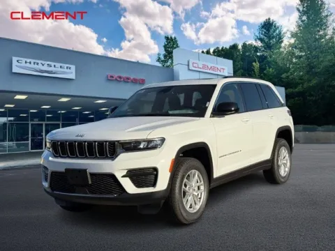 White 2025 Jeep Grand Cherokee Laredo X for sale in Columbia, IL