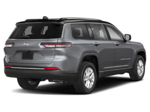 Another view of 2025 Jeep Grand Cherokee Limited 4x4 for sale in Columbia, IL at Clement Chrysler Dodge Jeep Ram Columbia