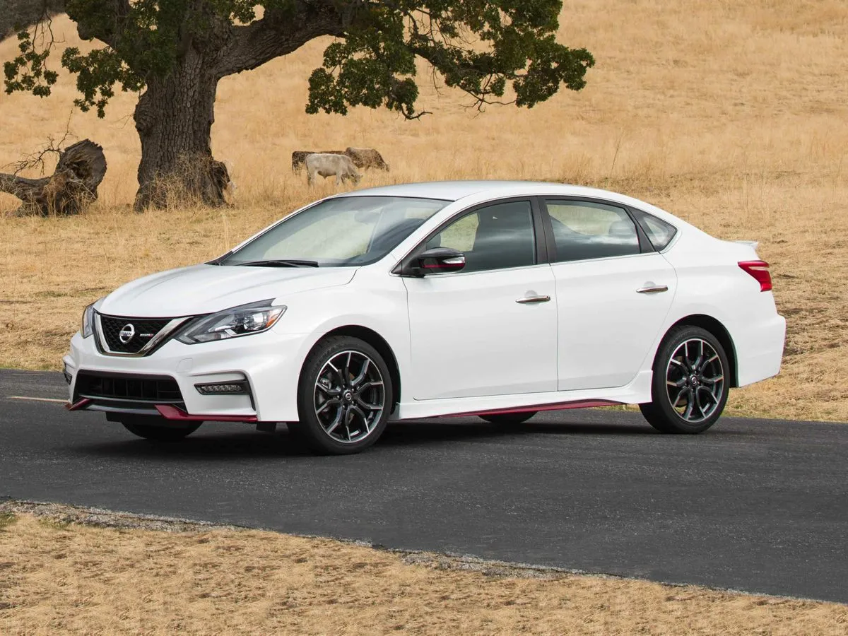 Silver 2019 Nissan Sentra for sale in Columbia, IL