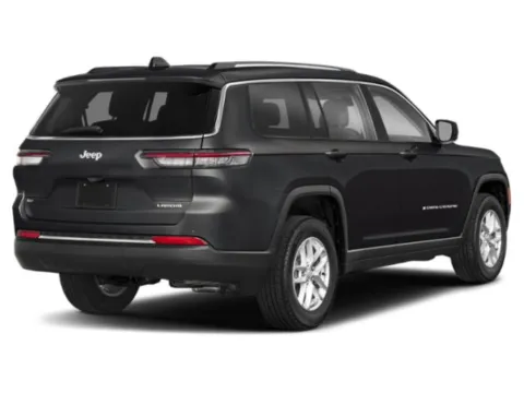 Another view of 2025 Jeep Grand Cherokee Altitude X 4x4 for sale in Columbia, IL at Clement Chrysler Dodge Jeep Ram Columbia