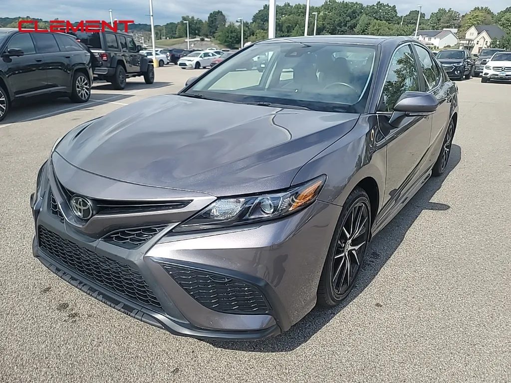 Gray 2023 Toyota Camry SE for sale in Columbia, IL