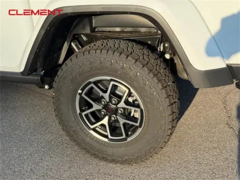 More photos of 2025 Jeep Gladiator Rubicon at Clement Chrysler Dodge Jeep Ram Columbia, IL