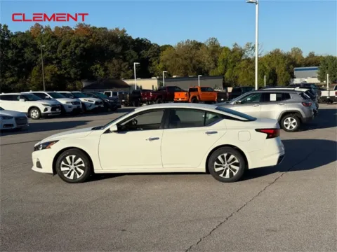 Photos of 2022 Nissan Altima 2.5 S for sale in Columbia, IL at Clement Chrysler Dodge Jeep Ram Columbia