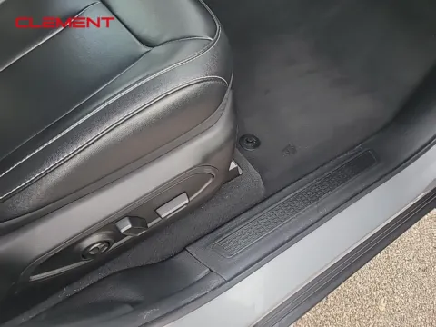 More photos of 2024 Jeep Grand Cherokee 4xe at Clement Chrysler Dodge Jeep Ram Columbia, IL