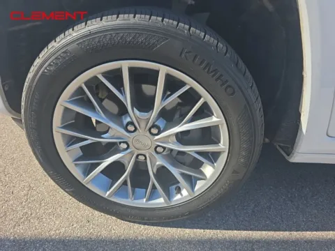 Photos of 2022 Jeep Grand Cherokee Summit for sale in Columbia, IL at Clement Chrysler Dodge Jeep Ram Columbia