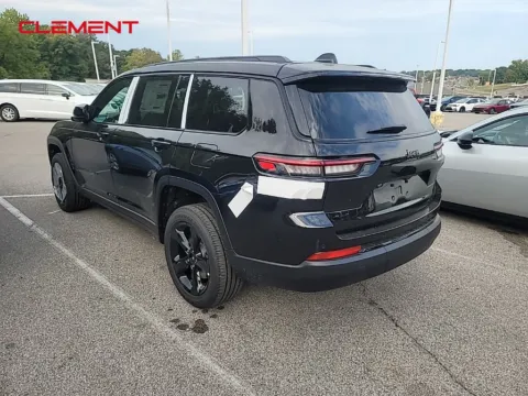 Another view of 2025 Jeep Grand Cherokee L Altitude X for sale in Columbia, IL at Clement Chrysler Dodge Jeep Ram Columbia
