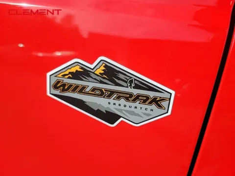 More photos of 2023 Ford Bronco Wildtrak at Clement Chrysler Dodge Jeep Ram Columbia, IL