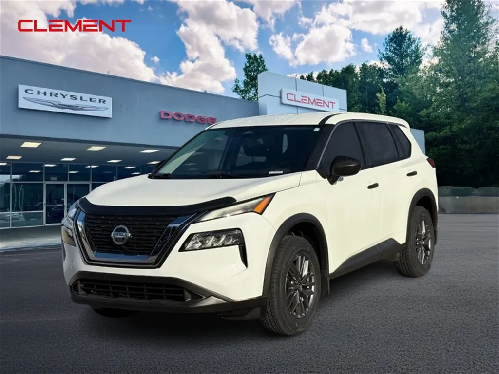 White 2021 Nissan Rogue S for sale in Columbia, IL
