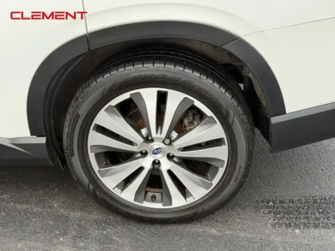 More photos of 2021 Subaru Ascent Premium at Clement Chrysler Dodge Jeep Ram Columbia, IL