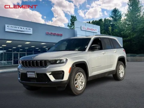 Silver 2025 Jeep Grand Cherokee Laredo X for sale in Columbia, IL