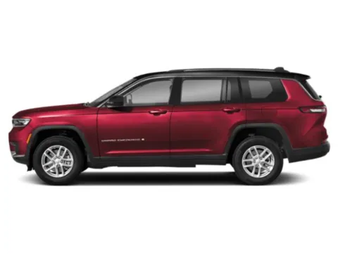 Photos of 2025 Jeep Grand Cherokee Limited 4x4 for sale in Columbia, IL at Clement Chrysler Dodge Jeep Ram Columbia