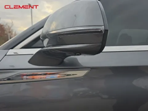 More photos of 2021 Lincoln Aviator Reserve at Clement Chrysler Dodge Jeep Ram Columbia, IL