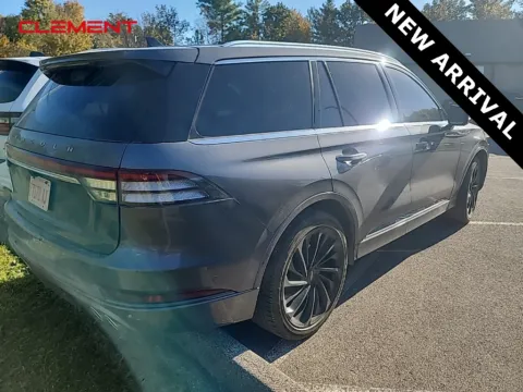 More photos of 2021 Lincoln Aviator Reserve at Clement Chrysler Dodge Jeep Ram Columbia, IL