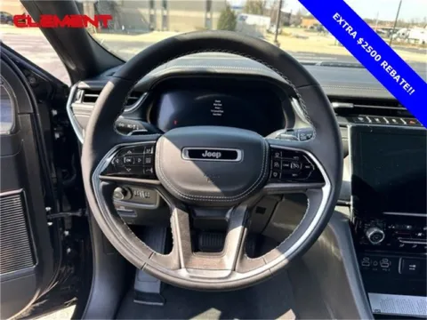 More photos of 2024 Jeep Grand Cherokee Overland 4xe at Clement Chrysler Dodge Jeep Ram Columbia, IL