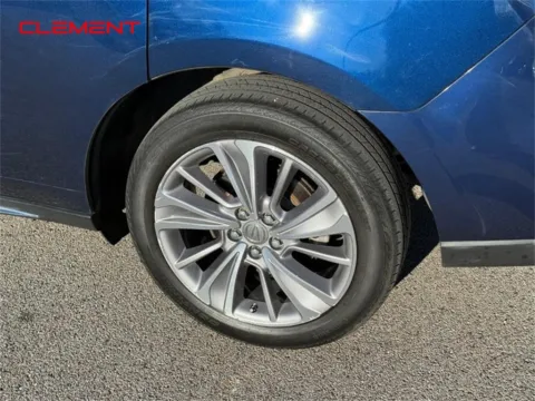 More photos of 2018 Acura MDX 3.5L at Clement Chrysler Dodge Jeep Ram Columbia, IL