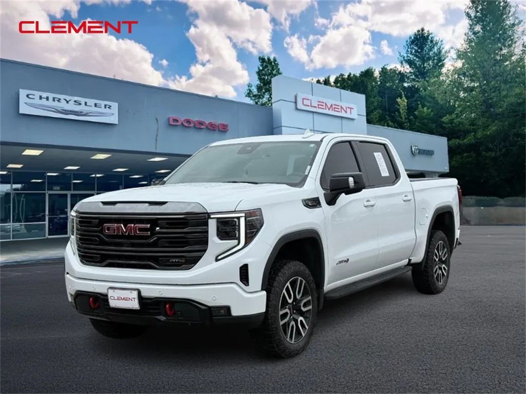 White 2024 GMC Sierra 1500 AT4 for sale in Columbia, IL