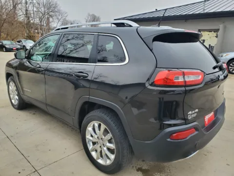 More photos of 2015 Jeep Cherokee Limited at Houdek Auto Center, IA