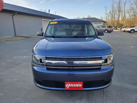 Photos of 2018 Ford Flex SE for sale in Marion, IA at Houdek Auto Center