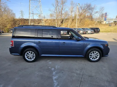 More photos of 2018 Ford Flex SE at Houdek Auto Center, IA