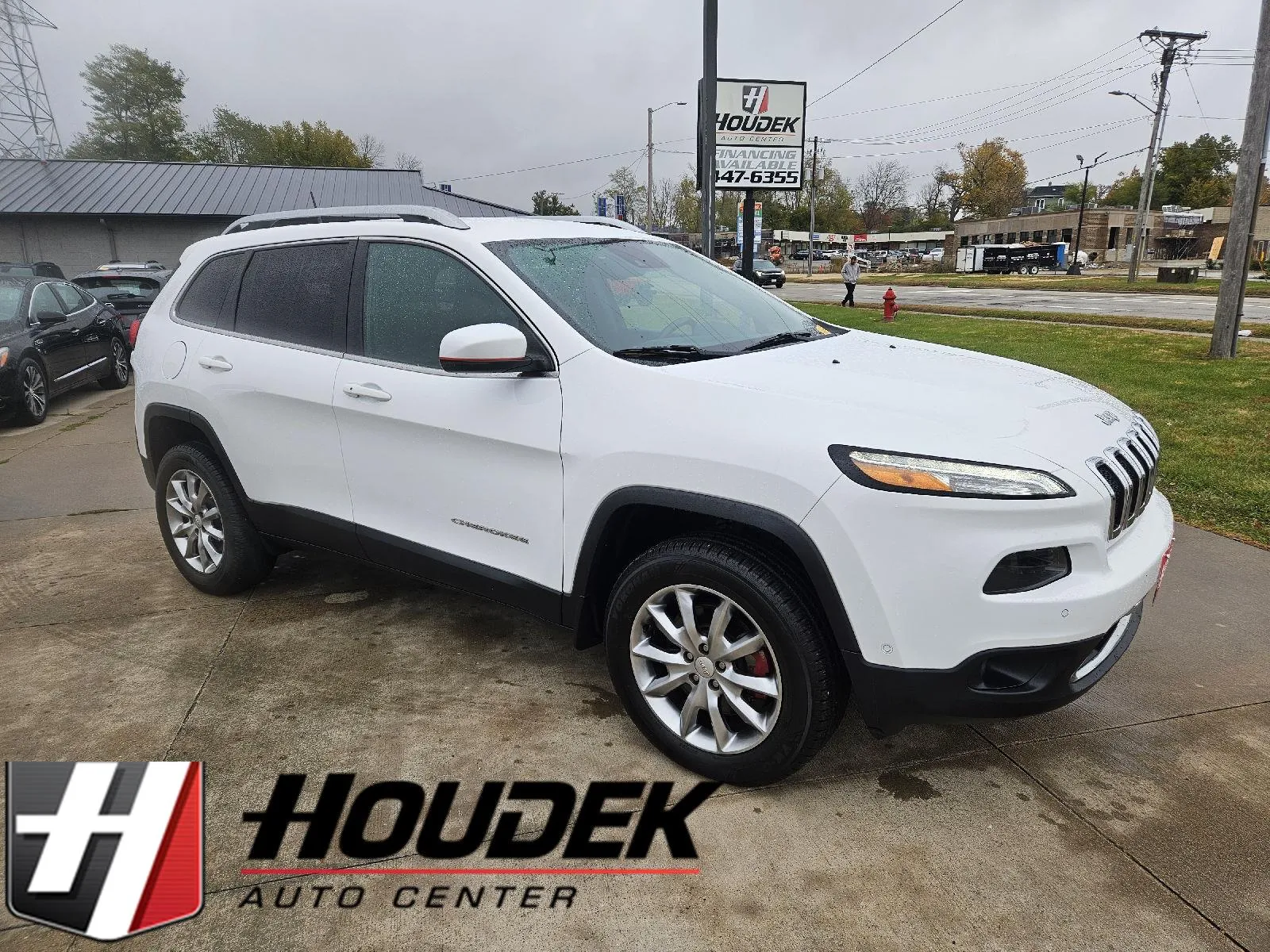 White 2017 Jeep Cherokee Limited for sale in Marion, IA