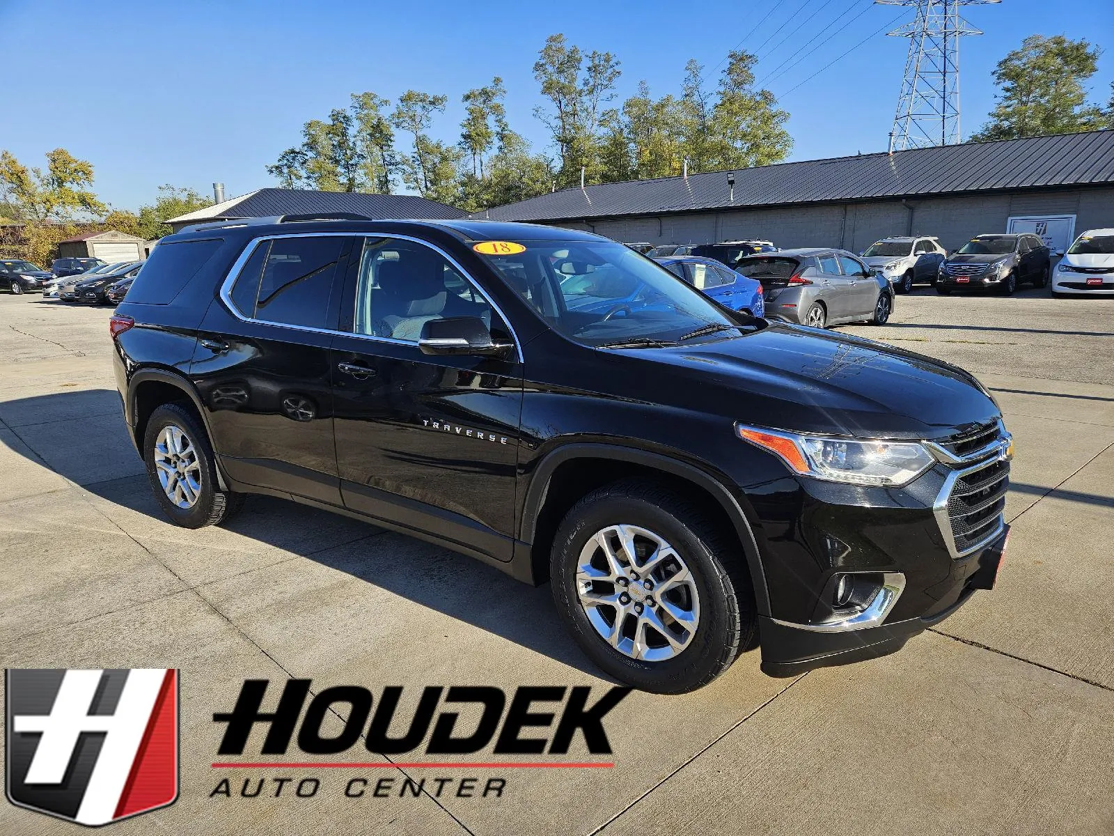 2018 Chevrolet Traverse LT Cloth