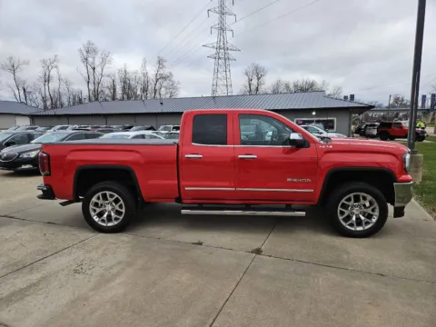 More photos of 2018 GMC Sierra 1500 SLT at Houdek Auto Center, IA