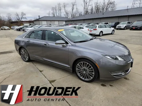 Gray 2014 Lincoln MKZ Hybrid for sale in Marion, IA