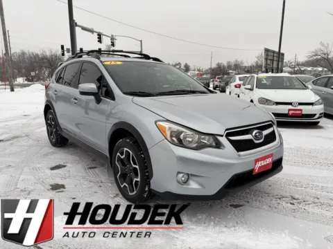 Silver 2015 Subaru XV Crosstrek Premium for sale in Marion, IA