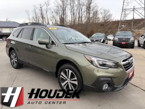 Green 2018 Subaru Outback Limited for sale in Marion, IA