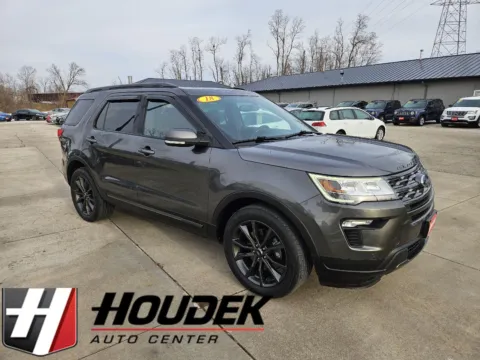 Gray 2018 Ford Explorer XLT for sale in Marion, IA