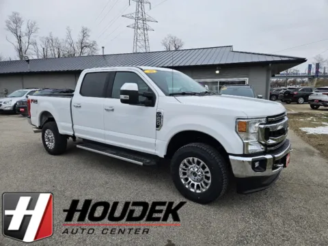 White 2020 Ford Super Duty F-250 SRW XLT for sale in Marion, IA