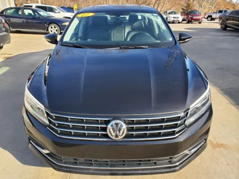 Photos of 2017 Volkswagen Passat 1.8T SE w/Technology for sale in Marion, IA at Houdek Auto Center