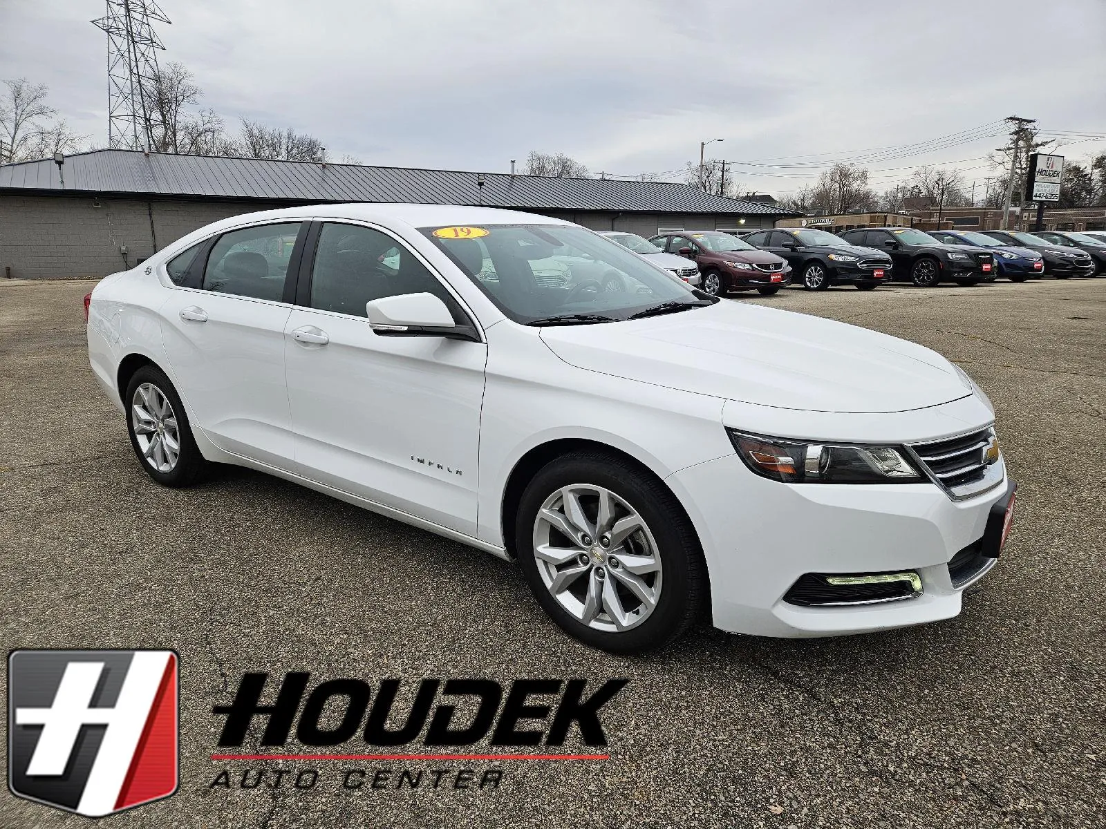 White 2019 Chevrolet Impala LT for sale in Marion, IA