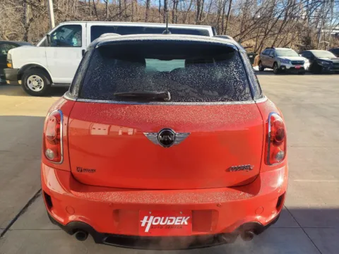 More photos of 2012 MINI Cooper Countryman S at Houdek Auto Center, IA