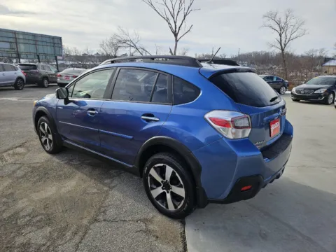 More photos of 2014 Subaru XV Crosstrek Hybrid 2.0i at Houdek Auto Center, IA