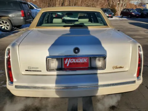 More photos of 1999 Cadillac DeVille at Houdek Auto Center, IA